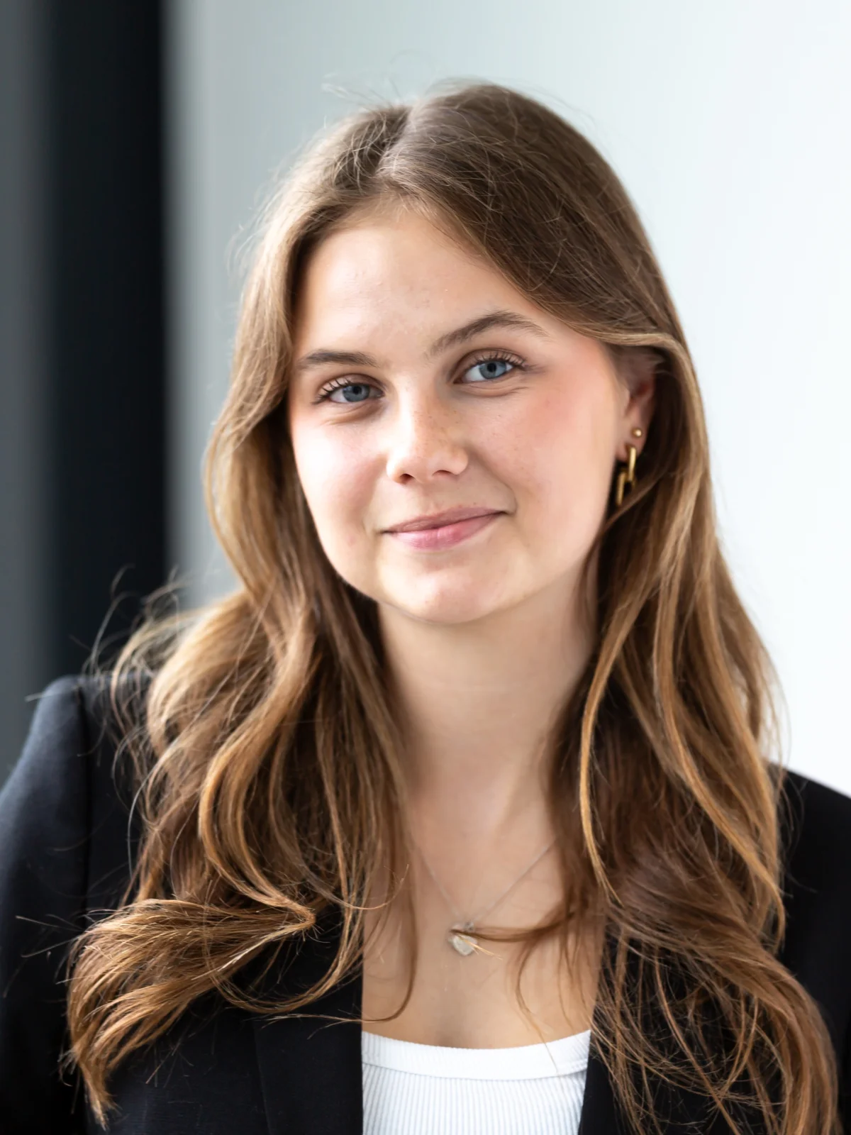 Viktoria-Schrader